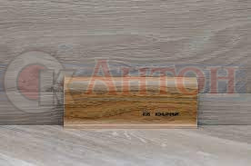 Плинтус Классик Дуб темный 217 55мм*2,2м