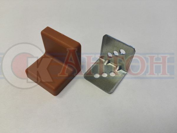 Уголок Грандис 25*25 вишня пластик+металл