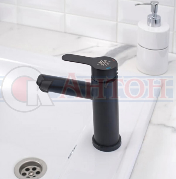 SUS124BL-001F Смеситель для умывальника Д35